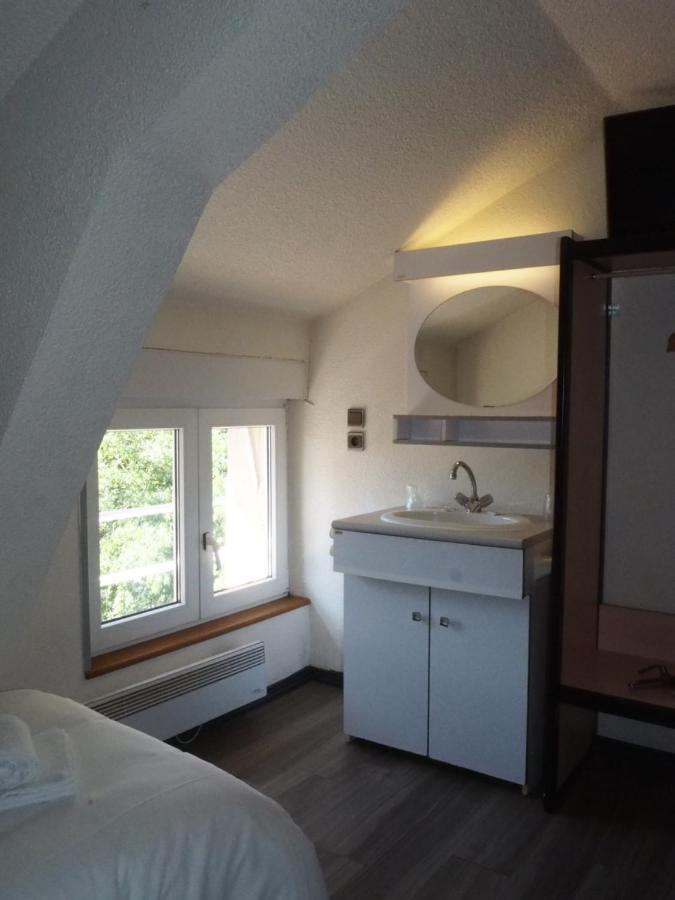 Hotel Le Foirail Фижак Экстерьер фото